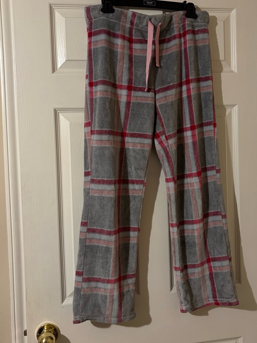 Cozy Gray Plaid Fleece Lounge Pants with Pink Drawstring